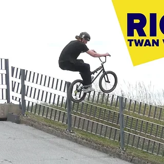 TWAN VAN WIJK - 'RIGID'