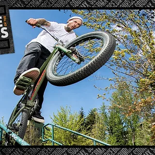 Source BMX: S&M Bikes BOTB 3 Riding Edit / 2022