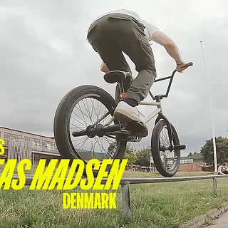 ANDREAS MADSEN - 'IT'S SO EASY' - DIG LOCALS