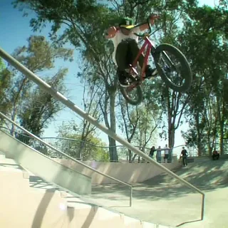 Levi's BMX 2009_10 Dakota Roche SoCal Mix