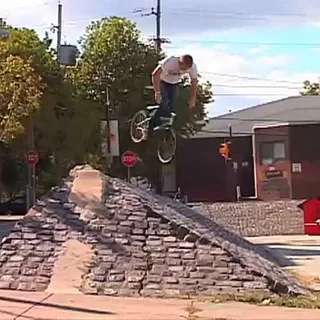 DIG BMX - CHOCOLATE TRUCK FULL DVD: JOBY SUENDER