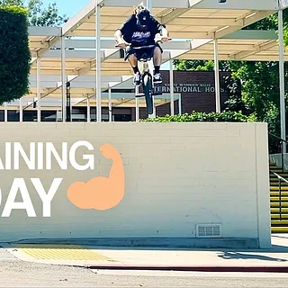 BOTTLE KIDS - 'TRAINING DAY'