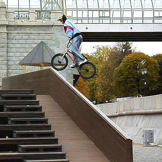 Denis Yakimov - How It's Made | DIG BMX