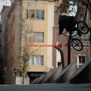 MArieJADE - NO FUTURE - LEO BALAY & MIX | DIG BMX