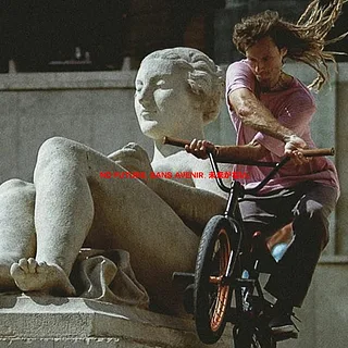 MArieJADE - JORIS COULOMB - NO FUTURE