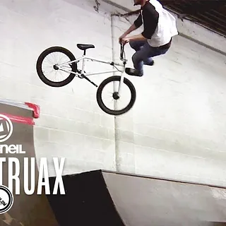 MACNEIL BIKES - GABE TRUAX | INFLOW