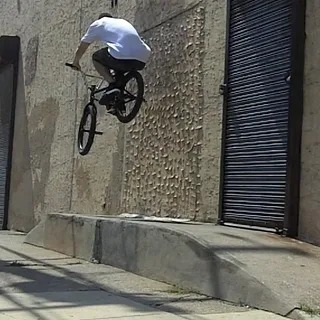 Stink Pit 4 Extras