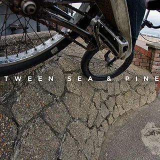 BETWEEN SEA & PINE 7