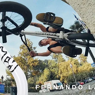 Dirty Bar' Fernando Laczko - UNITED BMX