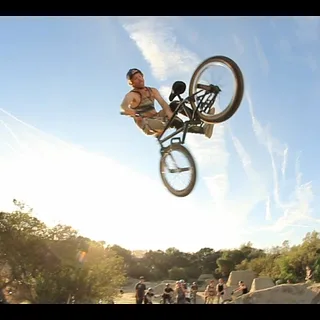 BMX: Mike "Hucker" Clark - Welcome To ODI Grips