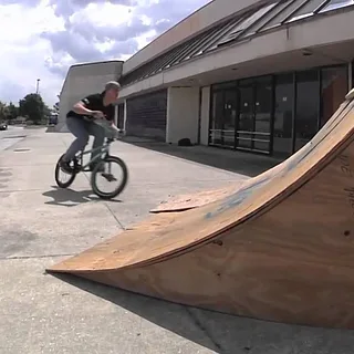 The Monday Edit: Dave Mahoney & Matt Leviege Split Section - TransWorld RideBMX