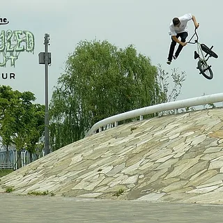 BMX: ECLAT "SEOULED OUT"