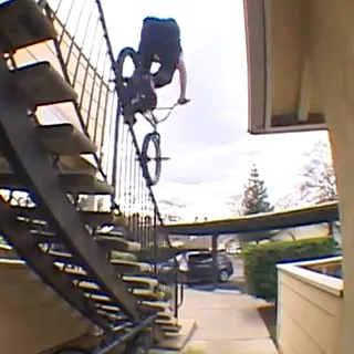 INSANE BMX ROOF RIDING IN FRESNO - REAGAN RILEY