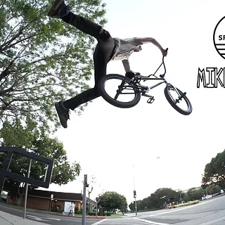 MIKE STAHL - AM SPOTLIGHT