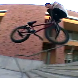 GASPAR GUENDULAIN IS A TECH GURU! (BMX)