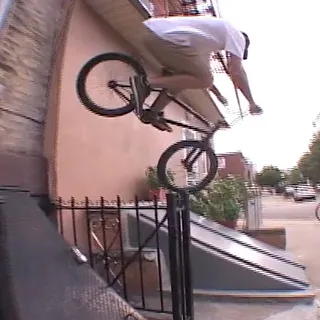 Animal Bikes: Mark Gralla - Rat Trap Promo