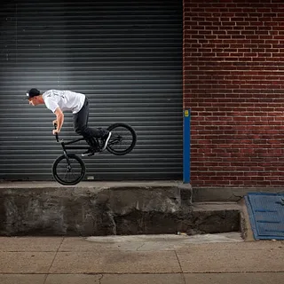 ALYK "NO DAYS OFF" FULL DVD""