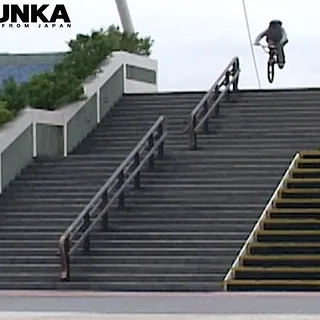 BMX - MOTO-BUNKA CROSSOVER TRAILER