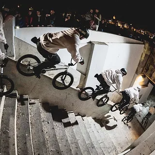 BMX IN THE DEAD OF NIGHT - FERNANDO LACZKO - THE NIGHT SHIFT