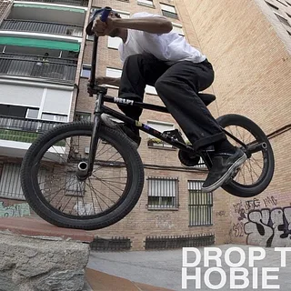 BMX: DROP THE PIN - HOBIE DOAN IN BADALONA, SPAIN!