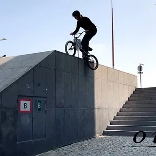 NO PEGS, NO PROBLEM - TWAN VAN WIJK 2019