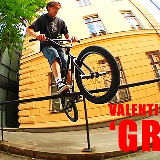 VALENTIN MODER - 'GRAU'