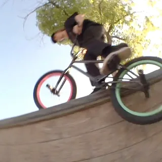 SOCAL STREET - JACK HENNICKIE - WELCOME ENDS FOOTWEAR