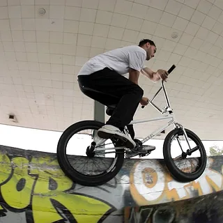 Federal Bikes - Milton Keynes - Joe Jarvis, Jakub K & Tom Shepherd