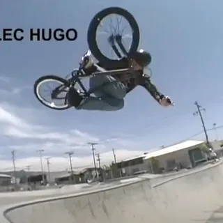 Friends Section #2 // Cuttin It Deep // 2006