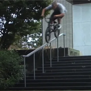 Mike Hoder // Facad Video // 2006