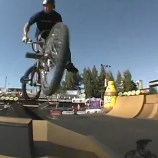Kurtis Elwell // The Hated // NorCal Video // 2003