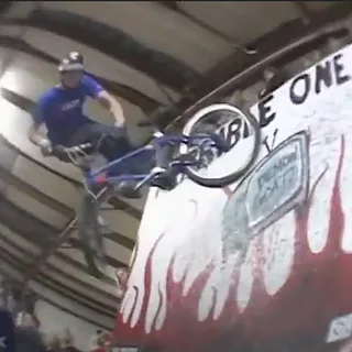 T1 - FBM Jam // Austin Tx // 411vm // 2002