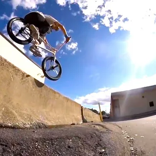 BMX - Charlie Crumlish "20 a G" Part 2018