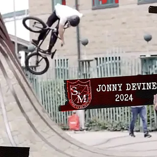 Herrrrre's Jonny!