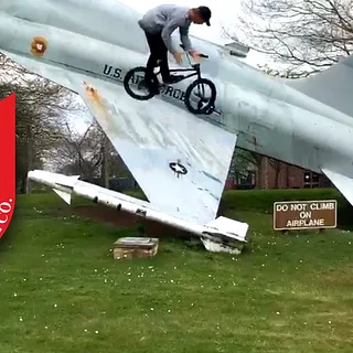 BMX - HARRY BARRETT IS STUPID TECH