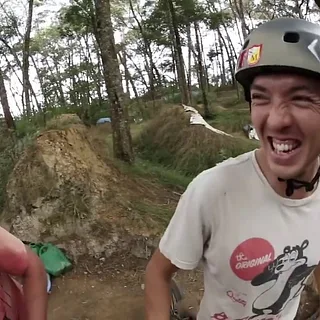 Live Free or Die (NEW ZEALAND)