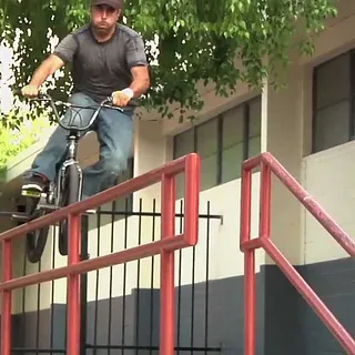 United BMX : Rooftop 2011 Video Part