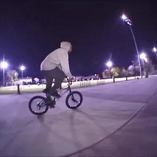 Animal Bikes: "All Day" Edwin De La Rosa