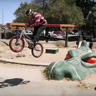 BMX - Gary Young, Hoang Tran, Kyle Hart, Dirt Ron & Tom Perry