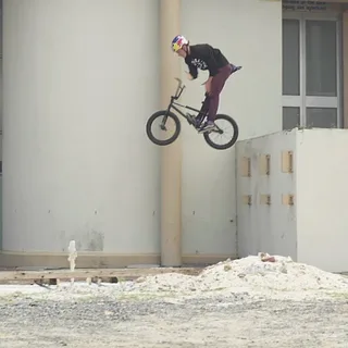MURRAY LOUBSER | Odyssey BMX - En Route