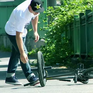 CINEMA BMX x ETNIES BMX IN PORTLAND