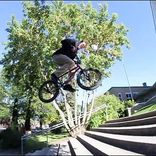 Dillon Lloyd Eclat 2013