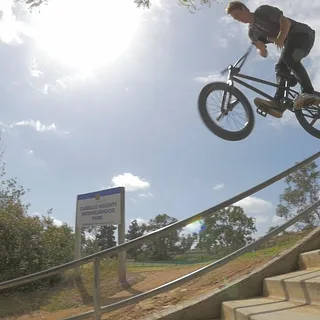 Travis Hughes Welcome To Pro Raw/BTS Footy - Ep. 16 Kink BMX Saturday Selects