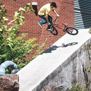 Zach Bearley MABII Section! - Kink BMX