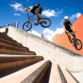 BMX / GROW UP -¬†MARK BURNETT