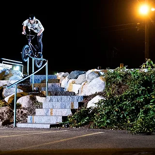 BMX / GROW UP - ERIK ELSTRAN