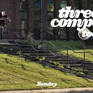 THREEE'S COMPANY: TOONIE | Sunday Bikes