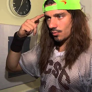 Props Issue 74 - Darryl Nau Day In the Life