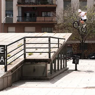 LOUIS OTTO - Goodbye Barcelona | Ride UK BMX