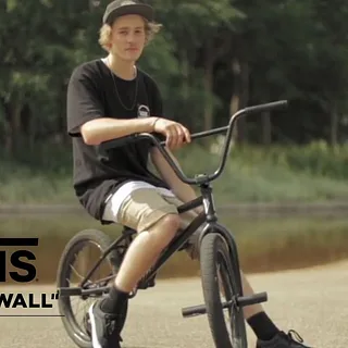 Kilian Roth | BMX | VANS